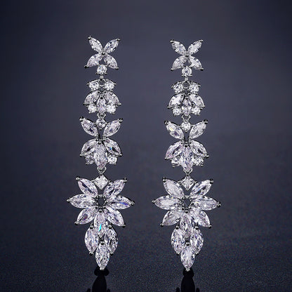 Leaf Zirconia Earrings