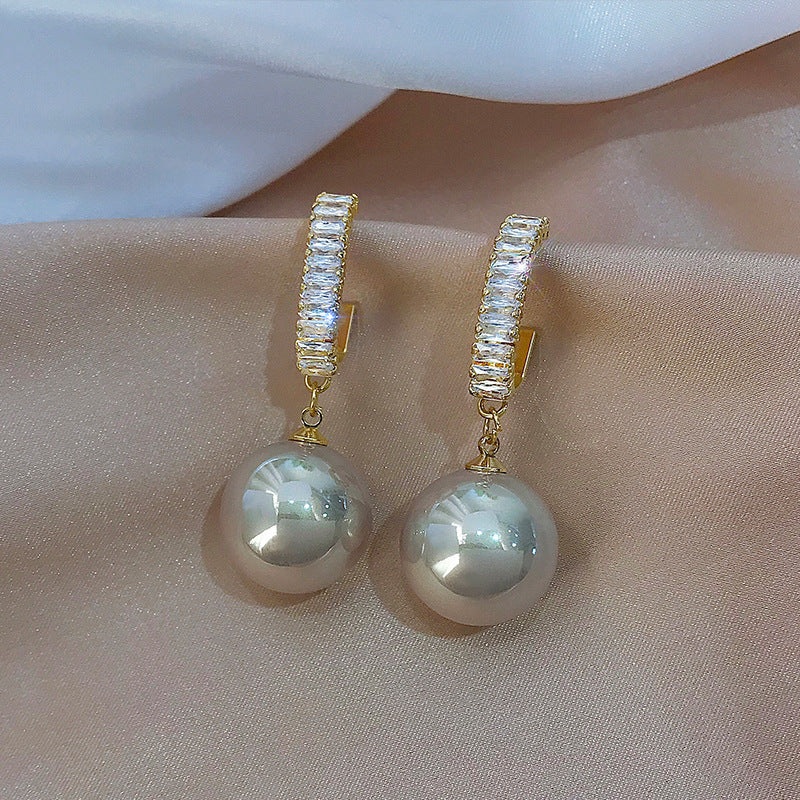 Korean Pearl Drop Earrings