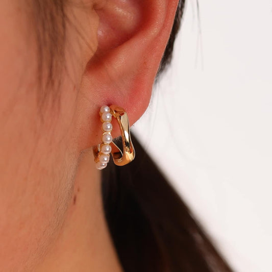 Pearl C-Shape Earrings