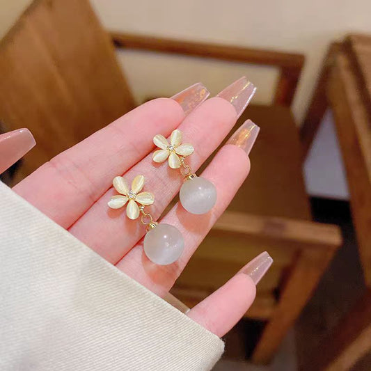 Cat Eye Flower Earrings