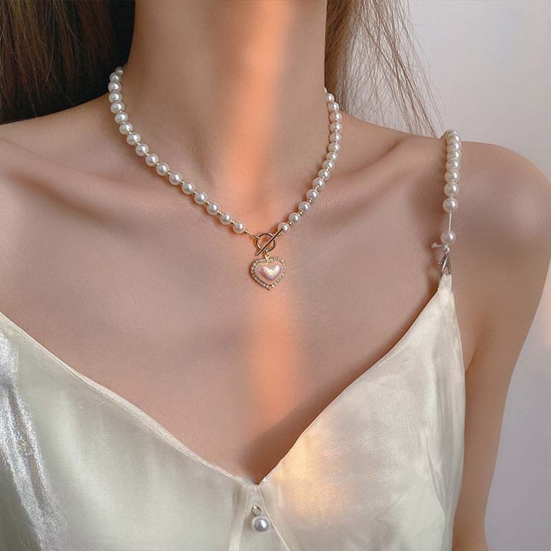 Elegant Pearl Heart Necklace