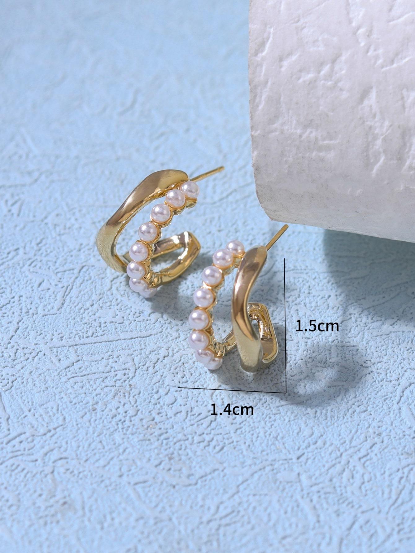 Pearl C-Shape Earrings